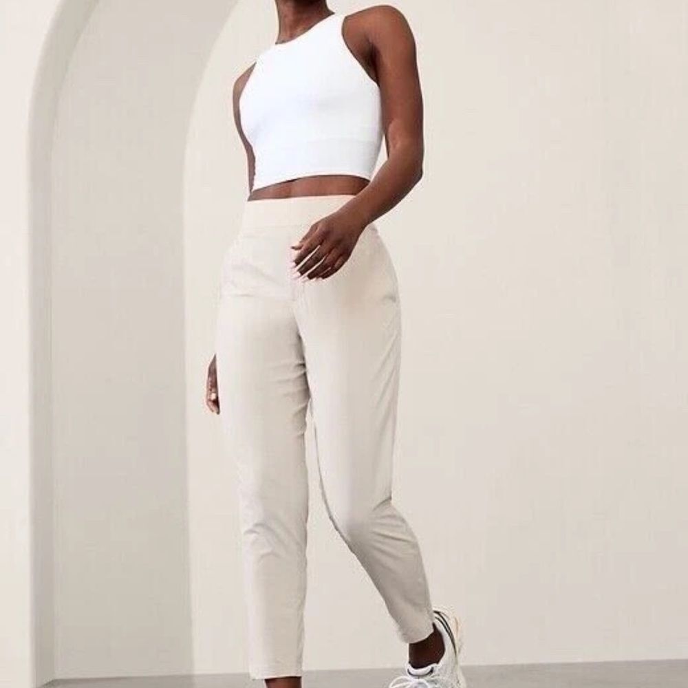 Elegant Light Grey Women's Brooklyn Ankle Pants